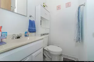 212 Ilyssa Way, New York, NY 10312 - Photo 8