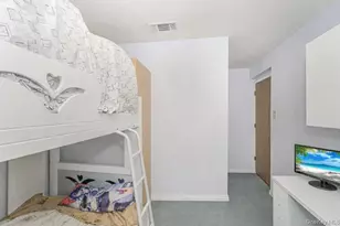 212 Ilyssa Way, New York, NY 10312 - Photo 14