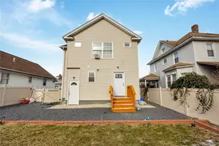 59 Oak St, Amityville, NY 11701 - Photo 22