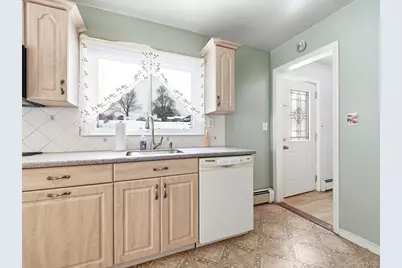 5 N Shenorock Drive, Yorktown Heights, NY 10598 - Photo 10