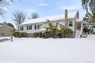 5 N Shenorock Dr, Yorktown Heights, NY 10598 - Photo 2