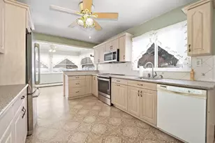 5 N Shenorock Dr, Yorktown Heights, NY 10598 - Photo 10