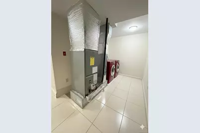 253-12 58 Avenue, Little Neck, NY 11362 - Photo 20