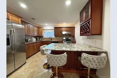 253-12 58 Avenue, Little Neck, NY 11362 - Photo 12