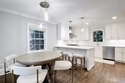 6 Boylston Street, Garden City, NY 11530 - Photo 10