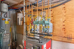 131 Fleets Cove Rd, Huntington, NY 11743 - Photo 36