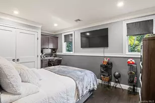 131 Fleets Cove Rd, Huntington, NY 11743 - Photo 28