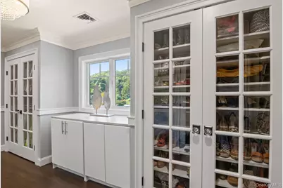 131 Fleets Cove Road, Huntington, NY 11743 - Photo 30