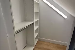 1353 Old Northern Blvd, Roslyn, NY 11576 - Photo 16