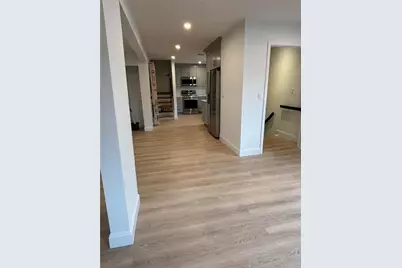 1353 Old Northern Boulevard, Roslyn, NY 11576 - Photo 10