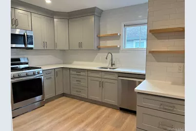 1353 Old Northern Boulevard, Roslyn, NY 11576 - Photo 2