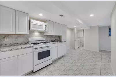 9402 23rd Avenue, East Elmhurst, NY 11369 - Photo 4