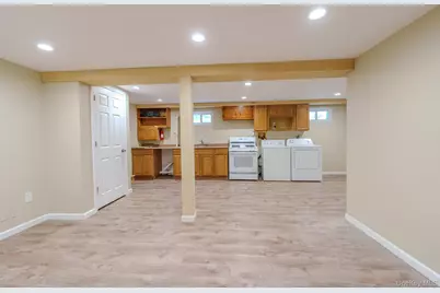 160 Sackville Road, Garden City, NY 11530 - Photo 18