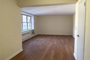 30 S Cole, Spring Valley, NY 10977 - Photo 4