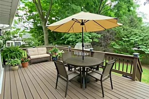 1 Hillcrest Pl, Locust Valley, NY 11560 - Photo 26