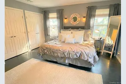 1 Hillcrest Place, Locust Valley, NY 11560 - Photo 12