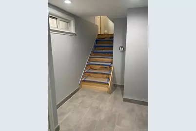 8117 164th Place, Flushing, NY 11432 - Photo 8