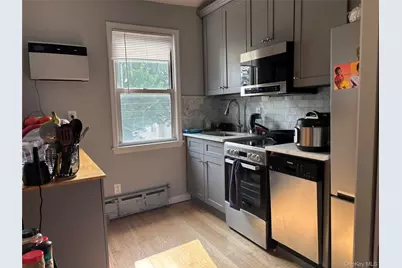 8117 164th Place, Flushing, NY 11432 - Photo 18