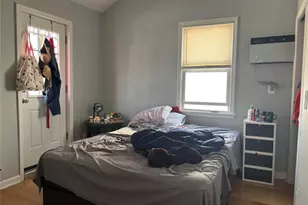 81-17 164th Pl, Flushing, NY 11432 - Photo 16