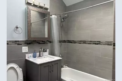 8117 164th Place, Flushing, NY 11432 - Photo 14