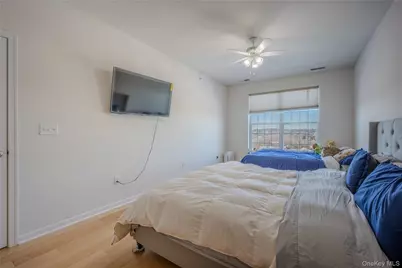 2216 Bennington Drive, Fishkill, NY 12524 - Photo 2