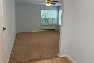 498 Cranston Ln, Ridge, NY 11961 - Photo 12