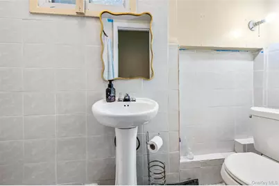 9517 125th Street, Richmond Hill, NY 11419 - Photo 8