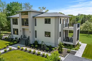 1001 Peconic Bay Blvd, Jamesport, NY 11947 - Photo 4