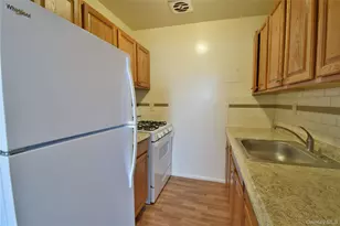 51 Leroy Pl, Newburgh, NY 12550 - Photo 6