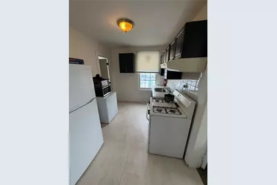 373 Church Street #2, Poughkeepsie, NY 12601 - Photo 4