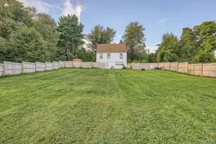 71 Greycourt Rd, Chester, NY 10918 - Photo 2