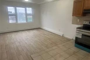 3-40 Beach 84th St, Rockaway Beach, NY 11693 - Photo 4