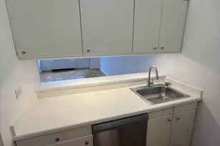 415 E 37th St, New York, NY 10016 - Photo 6