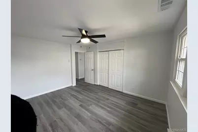 51 Whalers Cove, Babylon, NY 11702 - Photo 16