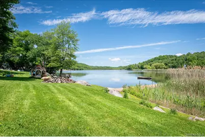 47 Tonetta Lake Way, Brewster, NY 10509 - Photo 2