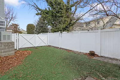 6 Charles Place, Bayville, NY 11709 - Photo 16