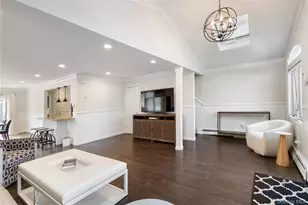 6 Charles Pl, Bayville, NY 11709 - Photo 8