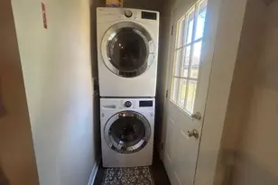 4 White Oak St, Middle Island, NY 11953 - Photo 10