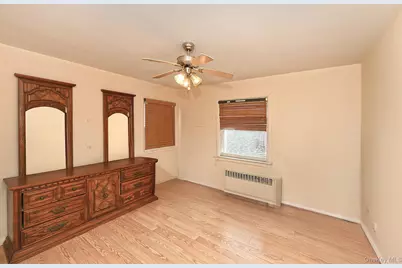 540 W Olive Street, Long Beach, NY 11561 - Photo 20