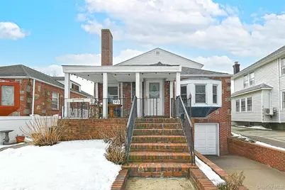 540 W Olive Street, Long Beach, NY 11561 - Photo 1