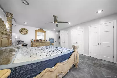 16602 76th Avenue, Fresh Meadows, NY 11366 - Photo 16