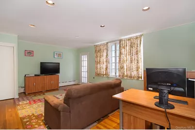 4610 Boston Post Road, Pelham, NY 10803 - Photo 18