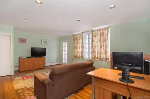 4610 Boston Post Rd, Pelham, NY 10803 - Photo 18