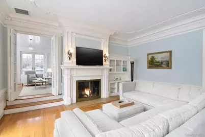 4610 Boston Post Road, Pelham, NY 10803 - Photo 6