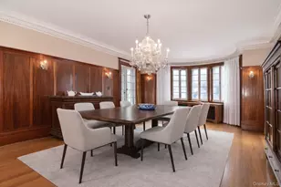 4610 Boston Post Rd, Pelham, NY 10803 - Photo 10