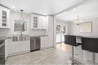 440 Pythian Avenue, Hawthorne, NY 10532 - Photo 6