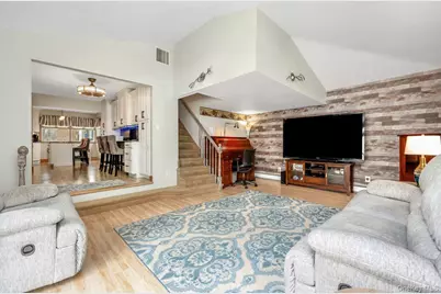 17 Willis Avenue, Ronkonkoma, NY 11779 - Photo 8