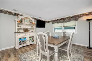 17 Willis Ave, Ronkonkoma, NY 11779 - Photo 6