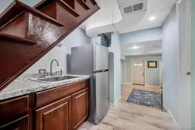 280 Balcom Avenue, Bronx, NY 10465 - Photo 18