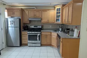 89-06 218th St, Queens Village, NY 11427 - Photo 6